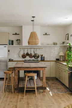 Cuisine rénovée en bois
